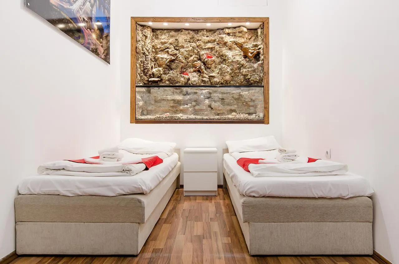 Like Home - Opera Apartments Budapešť