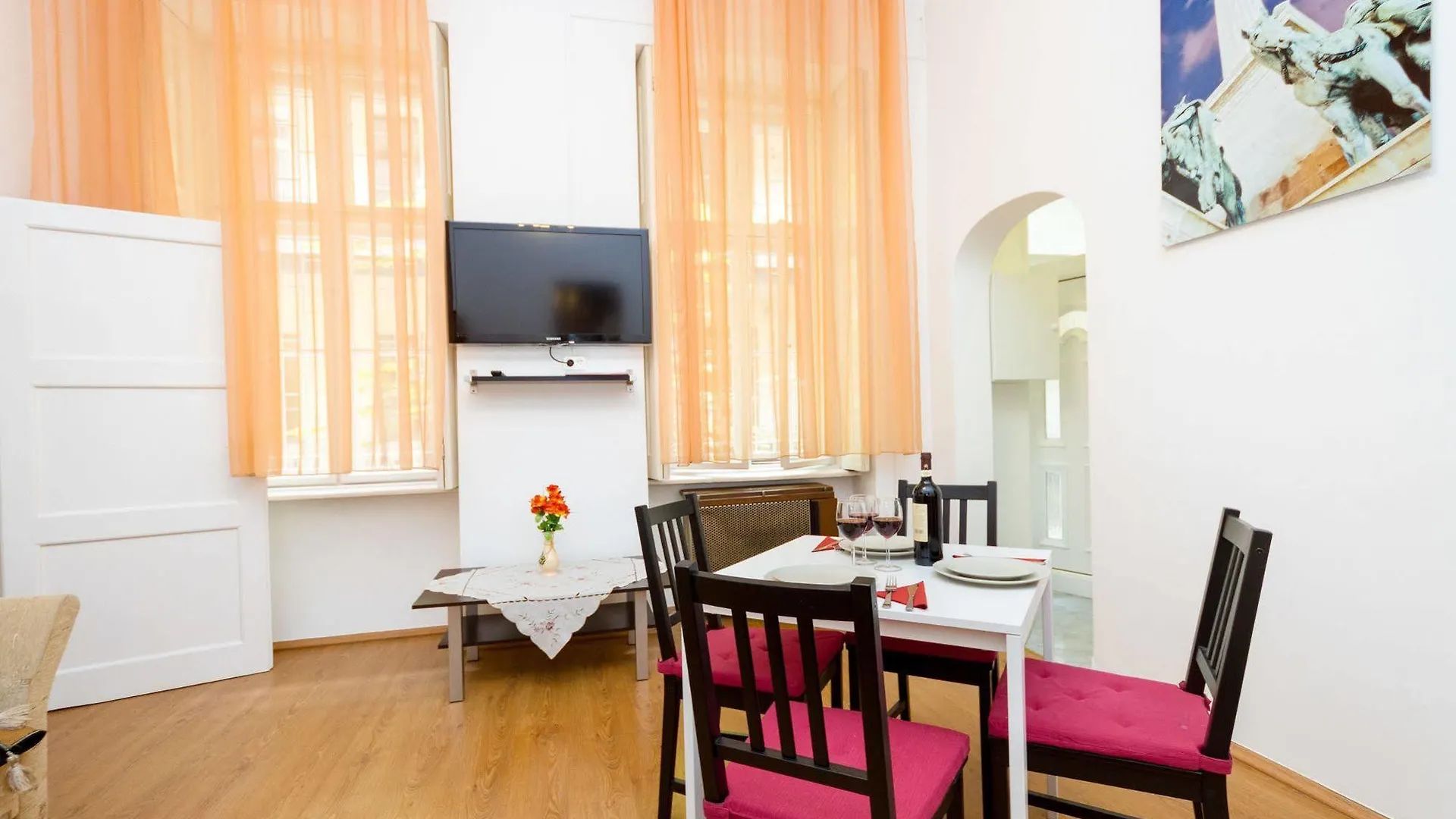 Like Home - Opera Apartments Budapešť