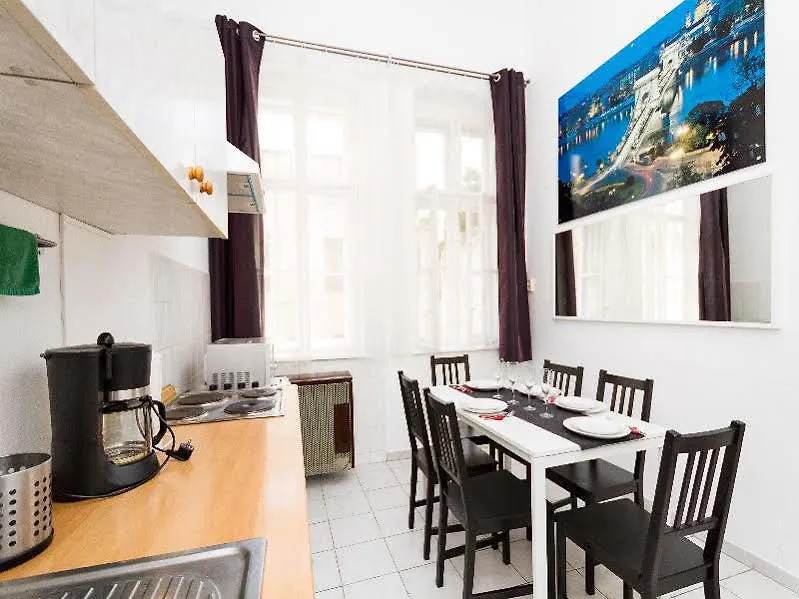 Like Home - Opera Apartments Budapešť